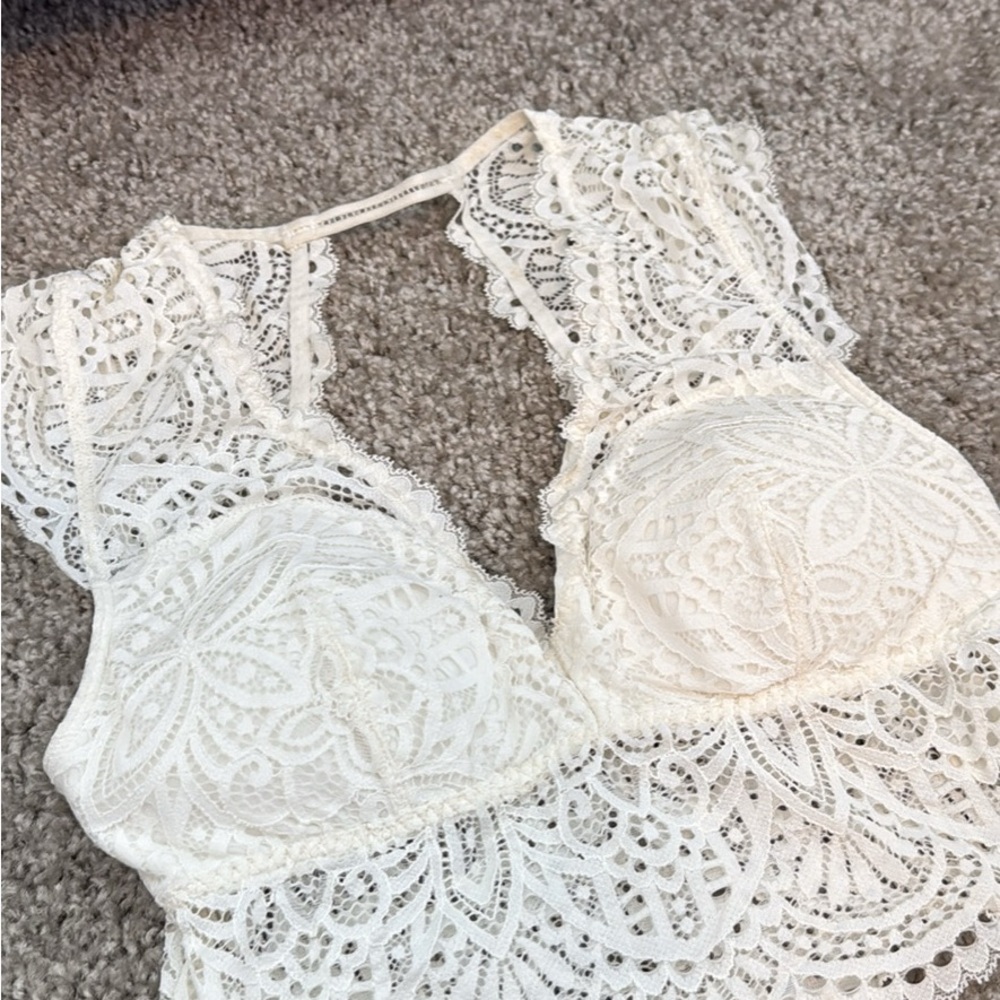 Gilly Hicks (Hollister) Bralette
